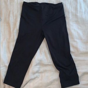 victoria secret sport cropped black leggings